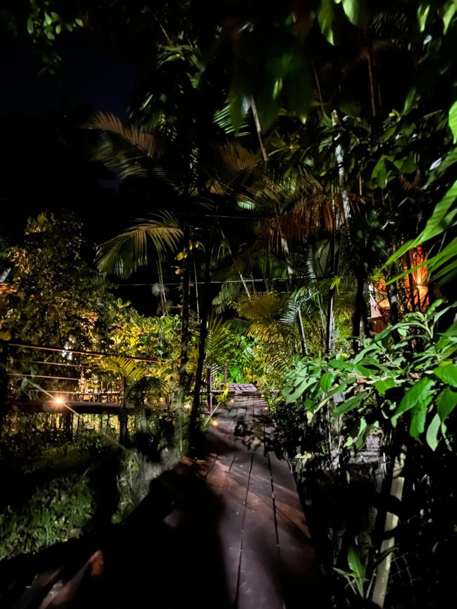 Olaria River Hostel Белем Экстерьер фото